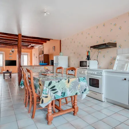 Holiday home Authentic In Near Forest